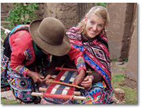 Andean rural tourism weaving and textiles workshop