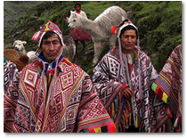 Andean rural tourism agriculture, weaving, and textiles workshops Andean nature hike